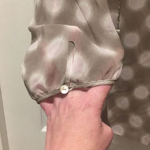 Ecru 100% silk tassel top SZ medium - Picture 4 of 7